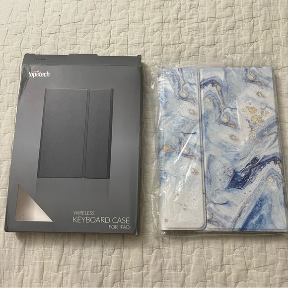 NEW IN BOX iPad 10.2 Blue & Gold Marbled Wireless Keyboard Case - Picture 4 of 7